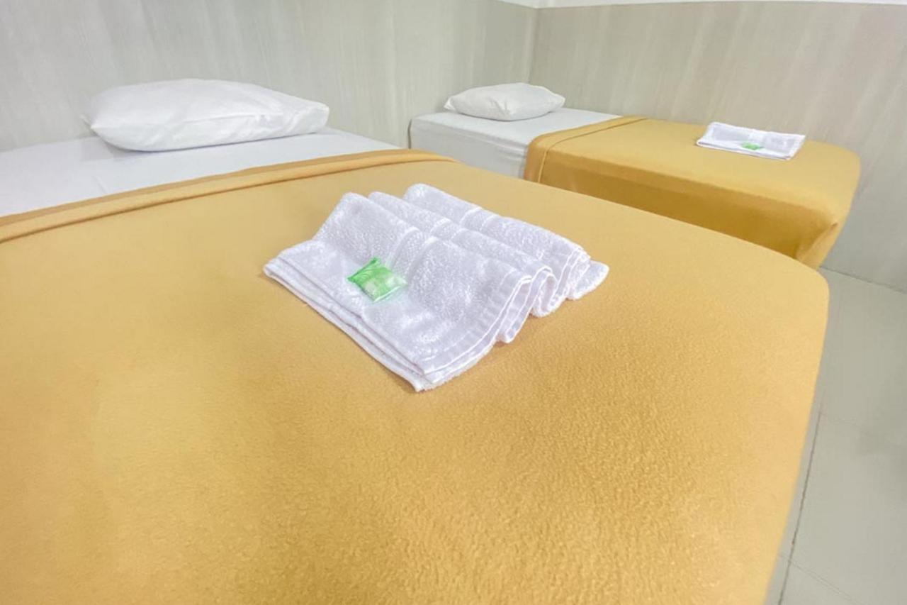 Hotel Giga Sidrap Rappang Екстер'єр фото