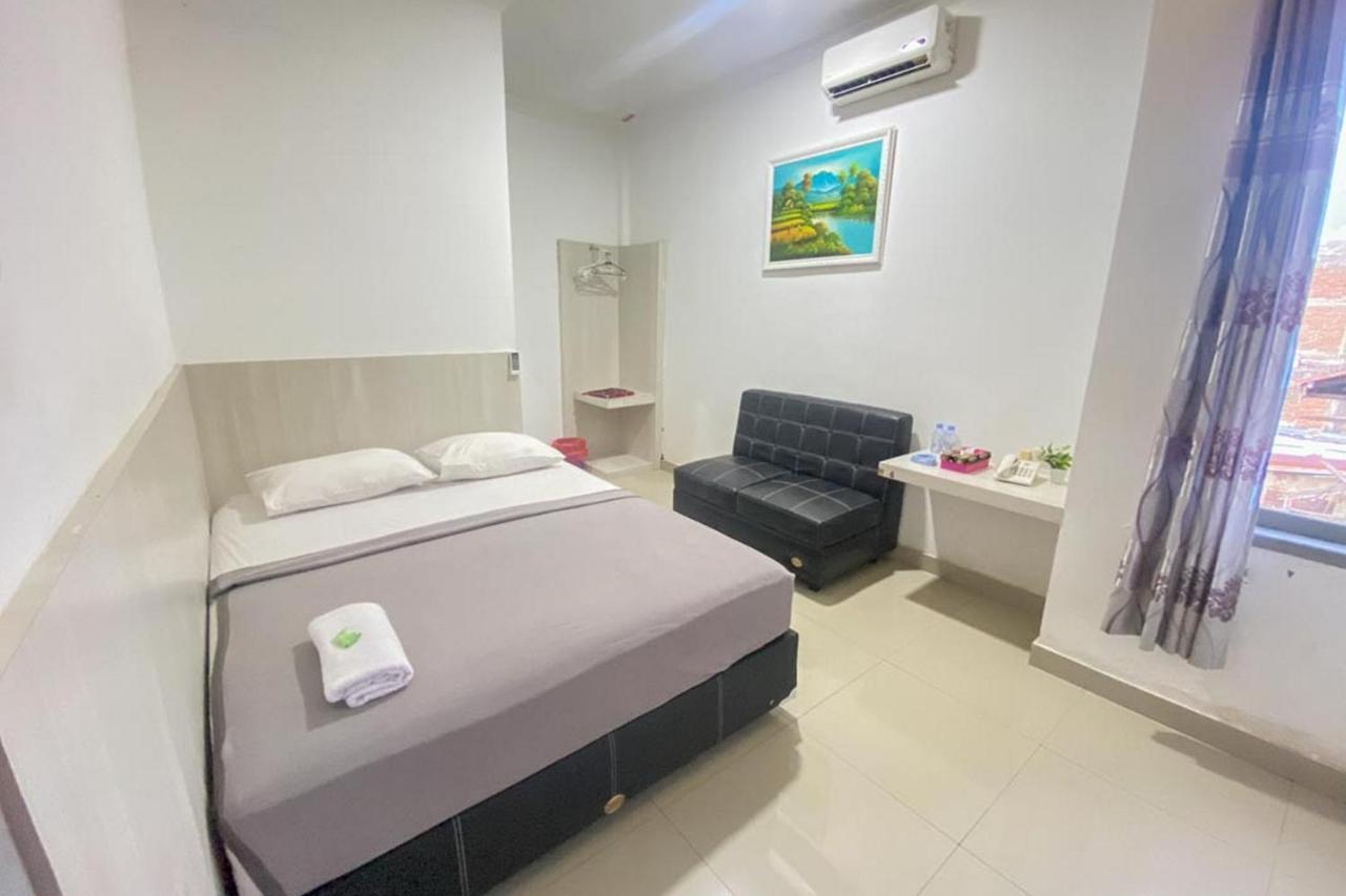 Hotel Giga Sidrap Rappang Екстер'єр фото